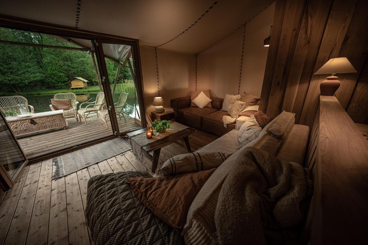 Urzeka Hotel Drzewce  Luaran gambar