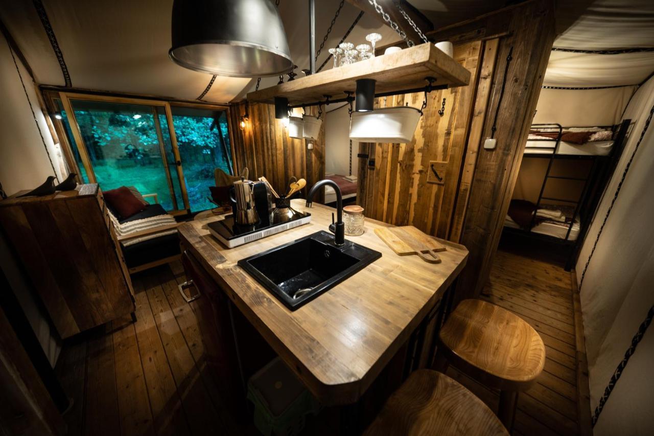 Urzeka Hotel Drzewce  Luaran gambar