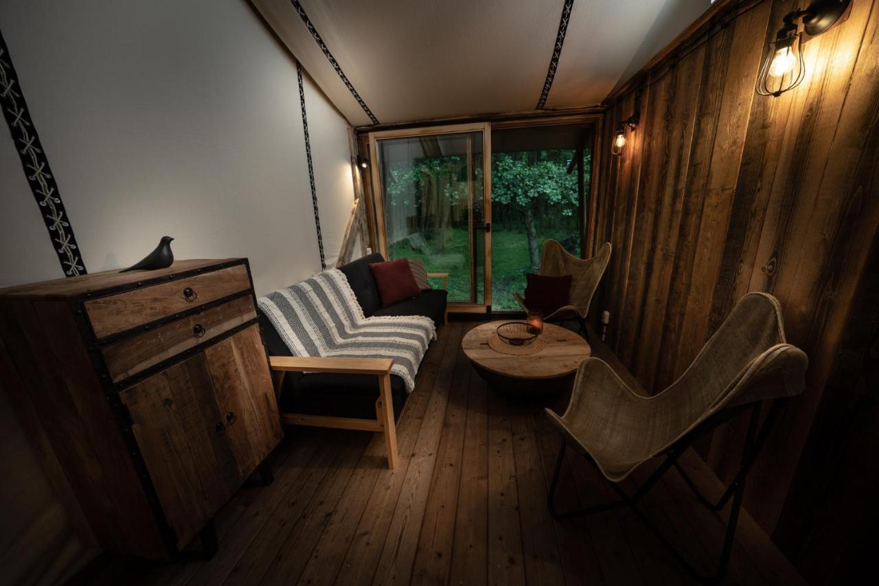 Urzeka Hotel Drzewce  Luaran gambar