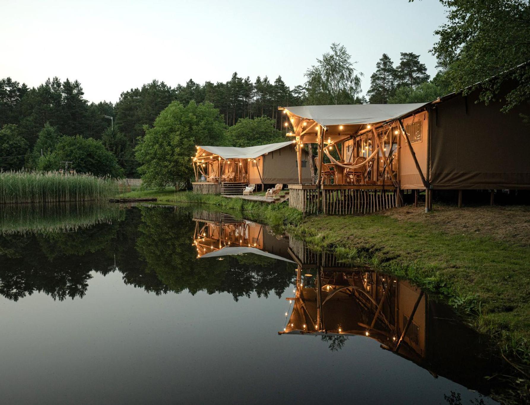 Urzeka Hotel Drzewce  Luaran gambar